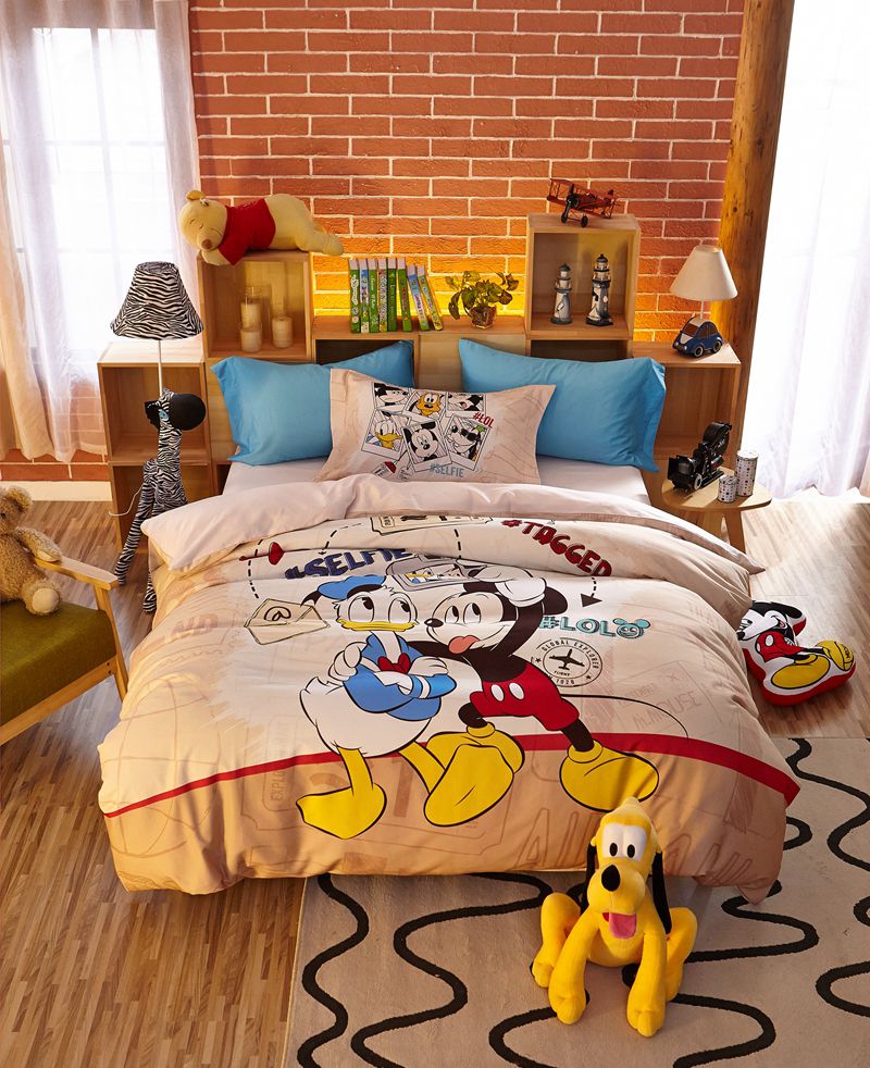 Disney Cozy Kids Disney Bedding Set - Mickey &amp; Donald Design, Soft &amp; Fun, Twin/Full Size