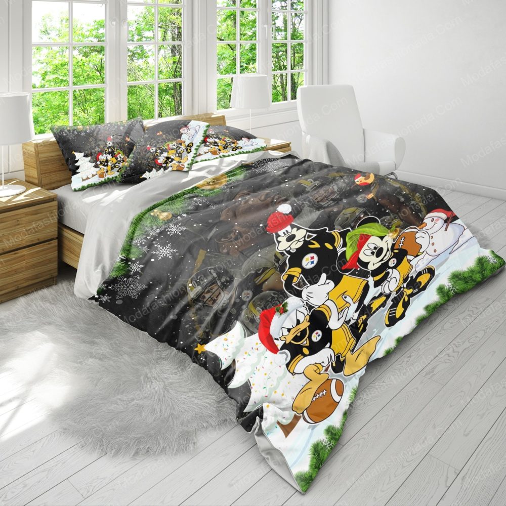 Festive Cartoon Football Themed Bedding Set - Cozy Christmas Gift For Kids &amp; Fans