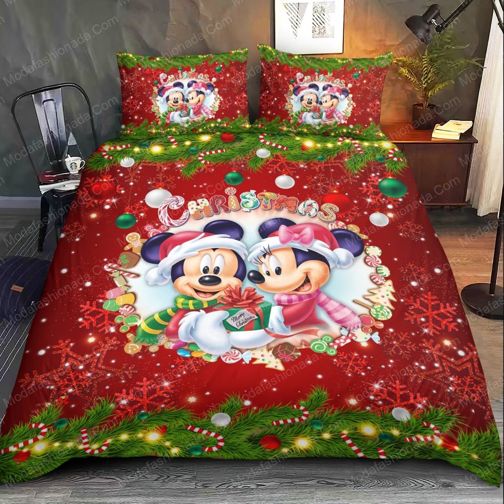 Festive Disney Christmas Bedding Set - Cozy Holiday Magic For Kids - Mickey &amp; Minnie Design